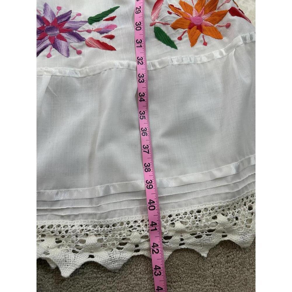 VTG M White Spanish Style Peasant Dress Floral Embroidered Boho Cottagecore - Picture 7 of 7